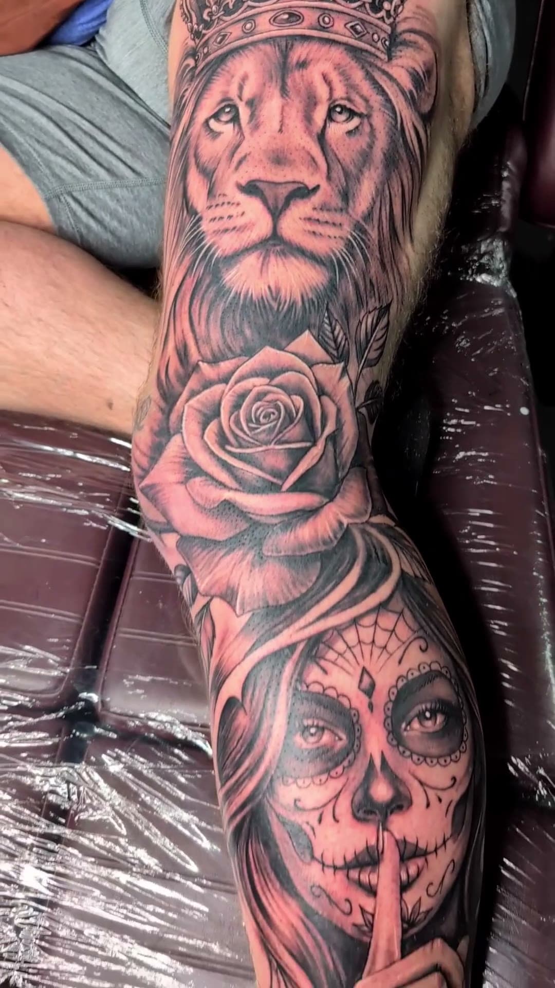 Crowned lion leg sleeve tattoo, stencil to reveal — cover photo